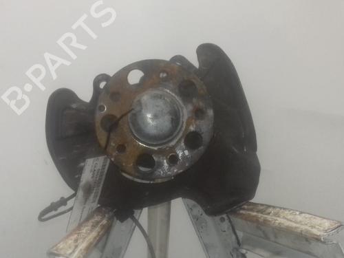 Used Left front steering knuckle Left front steering knuckle MERCEDES-BENZ C-CLASS (W203) C 180 Kompressor (203.046) (143 hp) 34483396 34483396