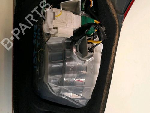 right-tailgate-light-toyota-auris-estate-_e18_-2013-2014-2015-2016-2017-2018-34491316 main image