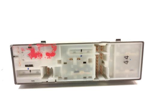 Used Left front window switch Left front window switch NISSAN NOTE (E12) 1.5 dCi (90 hp) 40512062 40512062