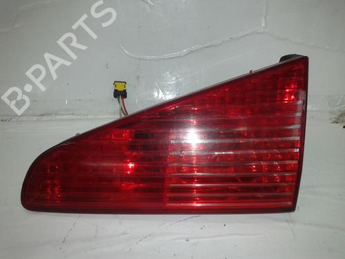 Fanale posteriore destro Fanale posteriore destro PEUGEOT 607 (9D, 9U) 2.2 HDi (133 hp) 35985251 35985251