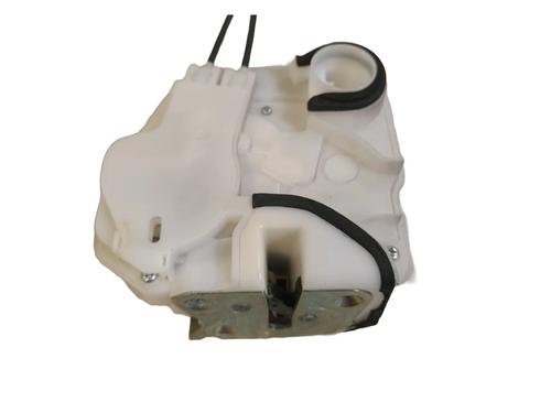 front-right-lock-mitsubishi-asx-ga_w_-2009-34493720 main image