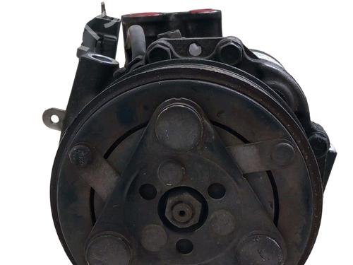 Used AC compressor AC compressor FIAT GRANDE PUNTO (199_) 1.3 D Multijet (199.AXD11, 199.AXD1A, 199.AXD1B,... (90 hp) 35735371 35735371