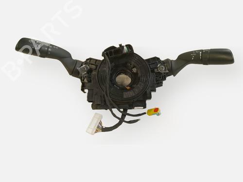 Used Switch TOYOTA COROLLA Cross (ZVG1_, ZSG1_, MXGH1_, MXGA1_) 1.8 Hybrid (ZVG10, ZVG11) (98 hp) 26460785