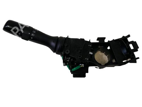 Forlygtekontakt Forlygtekontakt TOYOTA YARIS (_P13_) 1.5 Hybrid (NHP130_) (101 hp) 34468743 34468743
