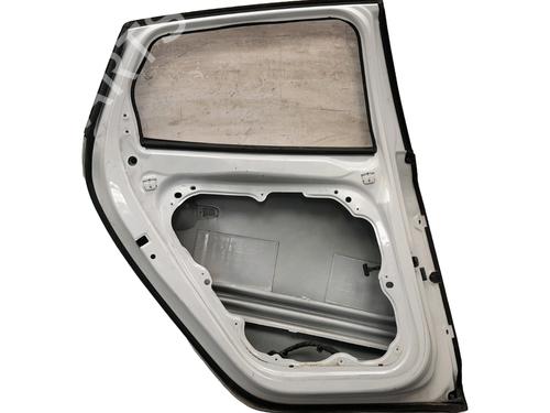 Other VOLVO V40 Hatchback (525) D3 | BP33409394O1 - Image 2