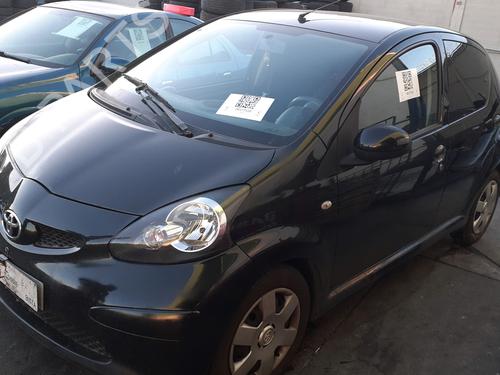 Brugte TOYOTA AYGO (_B1_)  1.4 D-4D (WNB10_, WNB10R)  4641801