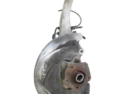 Used Right front steering knuckle AUDI A4 B9 Avant (8W5, 8WD) 2.0 TDI (150 hp) 25900225