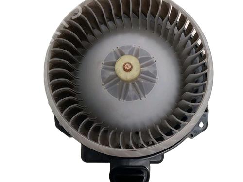 Used Heater blower motor TOYOTA YARIS (_P13_) 1.5 Hybrid (NHP130_) (101 hp) 25824673