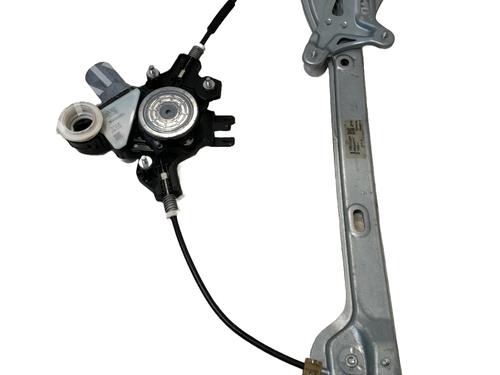 Used Front right window mechanism Front right window mechanism TOYOTA COROLLA Cross (ZVG1_, ZSG1_, MXGH1_, MXGA1_) 1.8 Hybrid (ZVG10, ZVG11, XG1T) (98 hp) 34468285 34468285