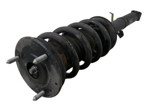Right front shock absorber LEXUS IS III (_E3_) 300h (AVE30_, AVE30R) | BP38294923M17 - Image 2