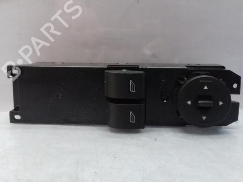 Used Left front window switch FORD FOCUS III [2010-2020]  14462197