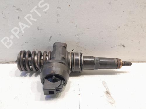 Used Injector SKODA SUPERB I (3U4) [2001-2008]  18702668