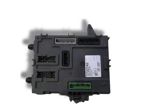 Used Fuse box NISSAN X-TRAIL III (T32_, T32R, T32RR) 1.6 DIG-T (T32) (163 hp) 21523665