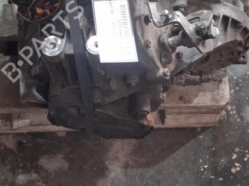 Used Gearbox OPEL ZAFIRA A MPV (T98) [1999-2006]  17698092