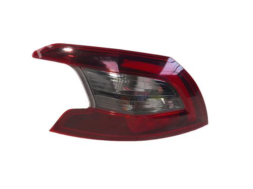 Used Left taillight PEUGEOT 308 II (LB_, LP_, LW_, LH_, L3_) 1.2 THP 130 (131 hp) 25887486
