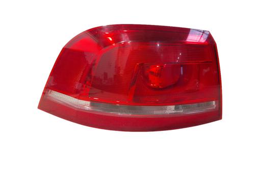 Used Left taillight Left taillight VW PASSAT B6 Variant (3C5) 1.6 TDI (105 hp) 33980231 33980231