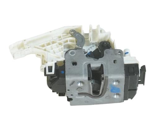 Used Front right lock Front right lock MERCEDES-BENZ E-CLASS (W212) E 250 CDI / BlueTEC (212.003, 212.004) (204 hp) 34470226 34470226