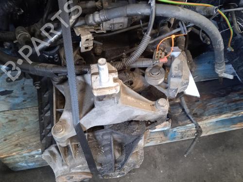 Used Gearbox FORD FOCUS I (DAW, DBW) [1998-2009]  17627190
