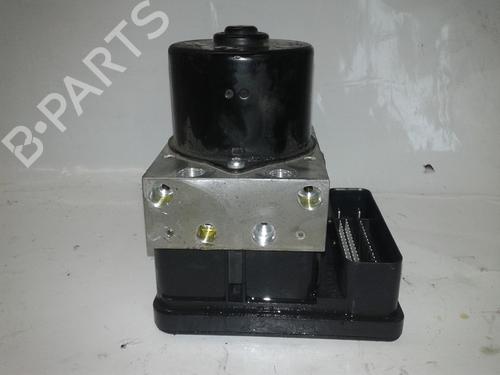 Used ABS pump ABS pump VOLVO S40 II (544) 1.6 D (110 hp) 34481568 34481568