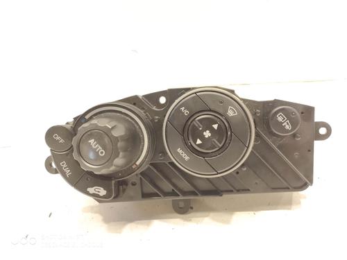 AC Styreenhet / Manøvreringsenhet HONDA CIVIC VIII Hatchback (FN, FK) [2005-2012]  18701962