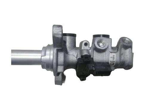 Brake master cylinder SEAT LEON ST (5F8) 1.4 TSI | BP23193149M77