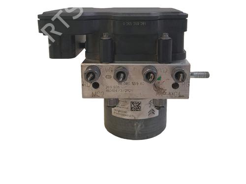 Used ABS pump ABS pump PEUGEOT 308 II (LB_, LP_, LW_, LH_, L3_) 1.2 THP 130 (131 hp) 33408514 33408514