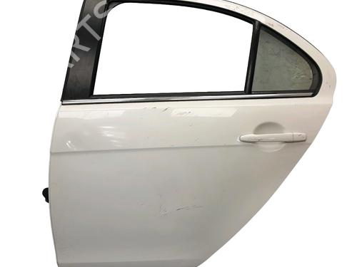 Used Left rear door Left rear door MITSUBISHI LANCER VIII Sportback (CX_A) 1.8 DI-D (CX9A) (150 hp) 34549987 34549987