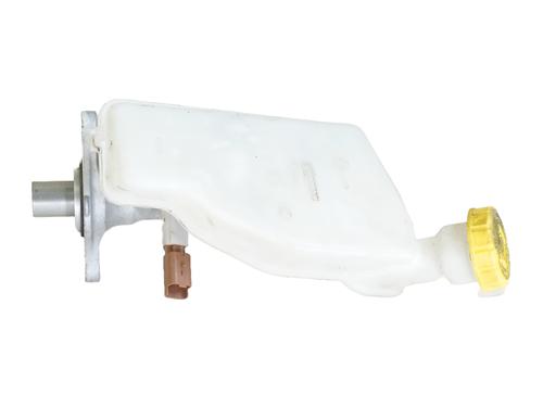 Used Brake master cylinder Brake master cylinder PEUGEOT 2008 I (CU_) 1.2 THP 130 / PureTech 130 (130 hp) 33407297 33407297