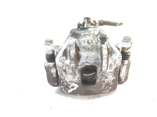 Used Right front brake caliper KIA CARENS IV [2013-2025]  14470393