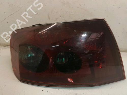 Used Left taillight PEUGEOT 407 (6D_) 1.6 HDi 110 (6D9HZC, 6D9HYC) (109 hp) 16544042