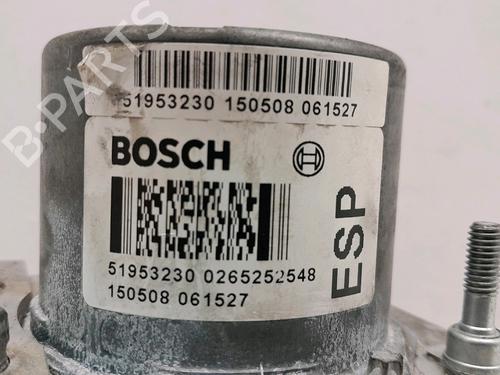 Used ABS pump ABS pump FIAT 500 (312_) 1.2 (312AXA1A) (69 hp) 33403894 33403894