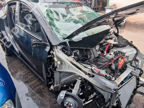 Used Right rear driveshaft TESLA MODEL Y (5YJY) Long Range All-wheel Drive (514 hp) 19045409