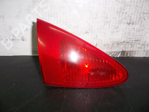 Used Left taillight Left taillight ALFA ROMEO 147 (937_) 1.6 16V T.SPARK (937.AXA1A, 937.AXB1A, 937.BXB1A) (120 hp) 40511133 40511133
