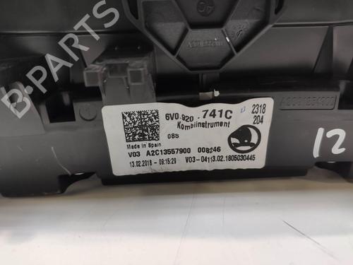 Instrument cluster SKODA FABIA III (NJ3) 1.4 TDI | BP14464151C47 