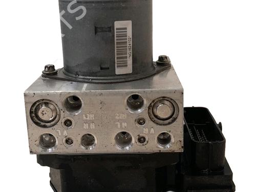 Used ABS pump VW PASSAT B7 (362) 2.0 TDI (140 hp) 26671511
