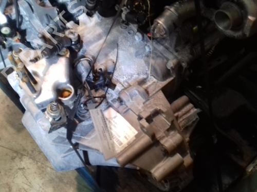 Used Gearbox VOLVO V40 Estate (645) 1.9 DI (115 hp) 19685225