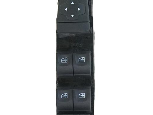 Used Left front window switch Left front window switch RENAULT MEGANE IV Hatchback (B9A/M/N_) 1.5 dCi 110 (B9A3) (110 hp) 34467019 34467019