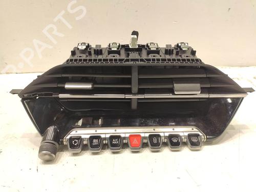 Commande Chauffage PEUGEOT 2008 II (UD_, US_, UY_, UJ_, UR_, UC_) 1.2 PureTech 130 (USHNS, URHNS) (130 hp) 19049291