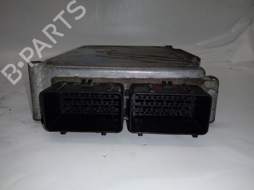 Used Engine control unit (ECU) CHRYSLER VOYAGER / GRAND VOYAGER III (GS_, NS_) 2.4 AWD (151 hp) 24667356