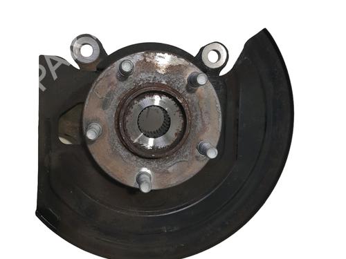 Used Left front steering knuckle NISSAN JUKE (F15) [2010-2019]  22339067