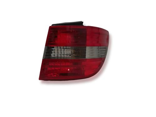 Used Right tailgate light MERCEDES-BENZ B-CLASS Sports Tourer (W245) B 180 CDI (245.207) (109 hp) 23205959