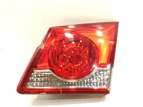 right-tailgate-light-chevrolet-cruze-j300-2009-34487011 main image