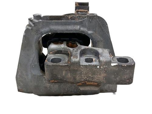 Engine mount SEAT LEON Sportstourer (KL8, KLD) | BP23209479M89