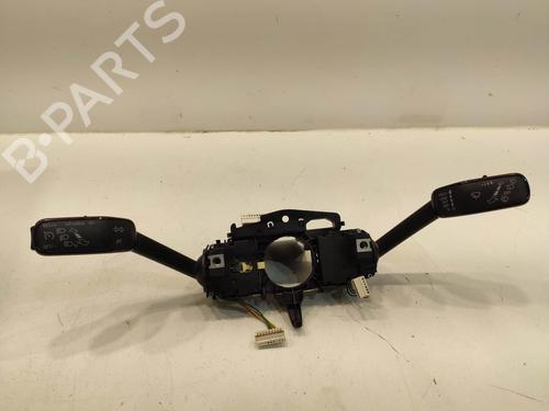 switch-seat-leon-5f1-2012-2013-2014-2015-2016-2017-2018-2019-2020-2021-34486856 main image