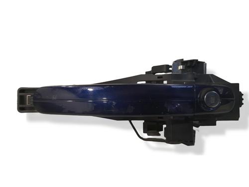 front-left-exterior-door-handle-ford-focus-iii-saloon-2010-2011-2012-2013-2014-2015-2016-2017-2018-2019-2020-33405258 main image