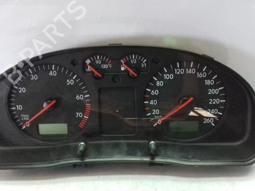 Used Instrument cluster Instrument cluster VW PASSAT B5 Variant (3B5) [1997-2001] 40511704 40511704