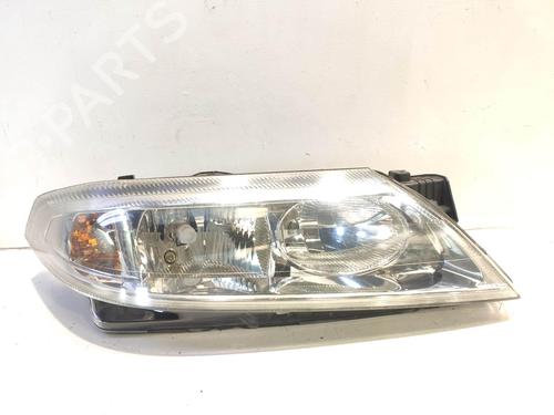 Used Right headlight Right headlight RENAULT LAGUNA II (BG0/1_) 2.2 dCi (BG0F) (150 hp) 34489144 34489144