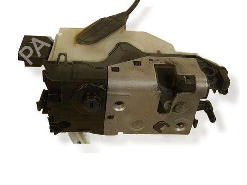 front-right-lock-peugeot-208-i-ca_-cc_-2012-2013-2014-2015-2016-2017-2018-2019-2020-2021-34468402 main image