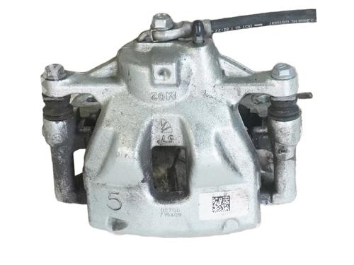 Used Left front brake caliper Left front brake caliper TOYOTA COROLLA Cross (ZVG1_, ZSG1_, MXGH1_, MXGA1_) 1.8 Hybrid (ZVG10, ZVG11, XG1T) (98 hp) 33409213 33409213
