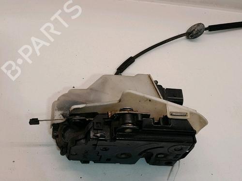 Używane Zamek drzwi tylnych prawych VW PASSAT B5.5 Variant (3B6) [2000-2005]  17699374